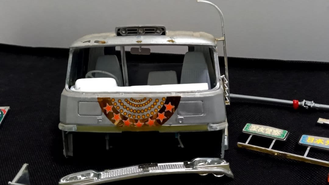 【kanto2020さま専用】デコトラ　ジャンク品、パーツ・ステッカー詰め合わせ