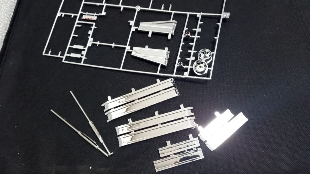 【kanto2020さま専用】デコトラ　ジャンク品、パーツ・ステッカー詰め合わせ