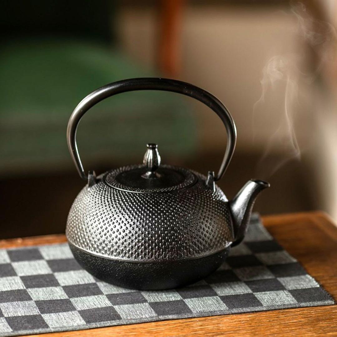 南部鉄器 鉄瓶 「南部鉄瓶　希（のぞみ）南部池永」 1.4L | IH・直火対応