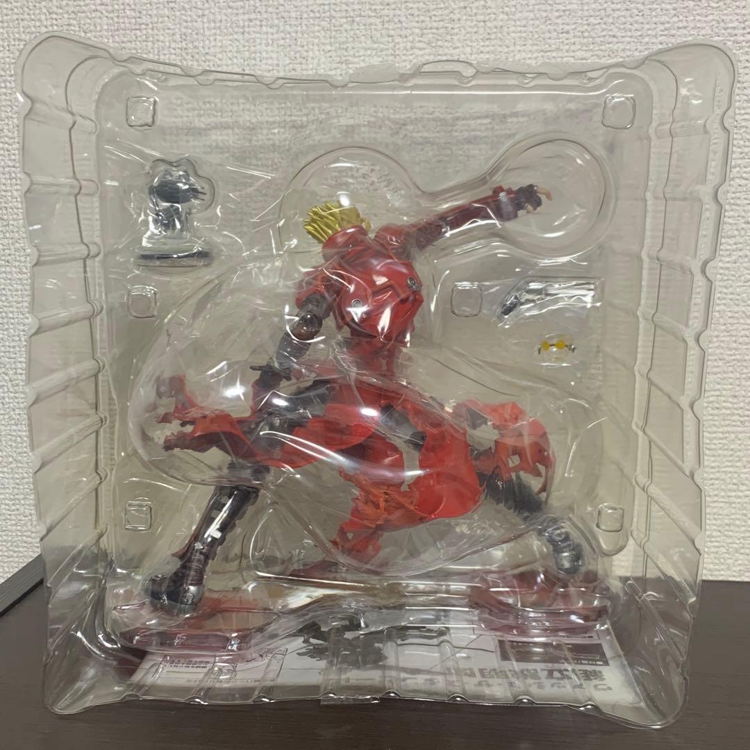 コトブキヤ　ARTFX J トライガン ヴァッシュ　ウルフウッド