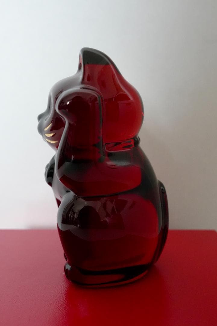 美品【バカラ まねき猫 レッド】箱付き 希少品 クリスタル