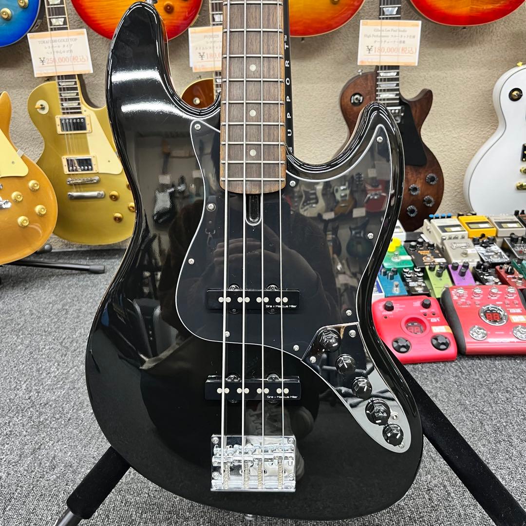 【9V電2個+ストラップ込11361Sire Marcus Miller V3