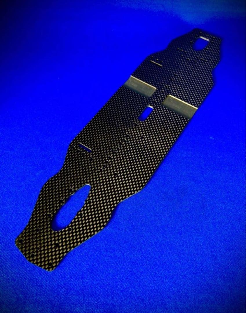 XRAY T4 2021 用　メインシャーシ 蕨山Carbon