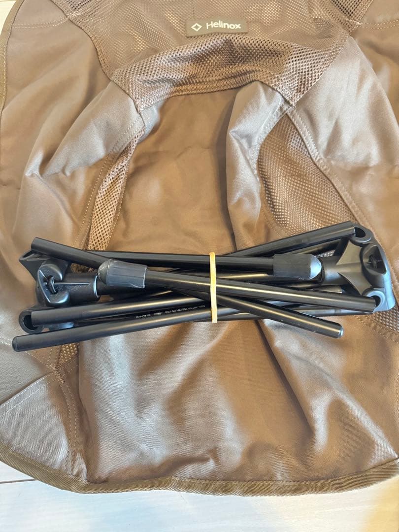 美品　Helinox ヘリノックス　チェアワン　1822221 CTN/B 2脚