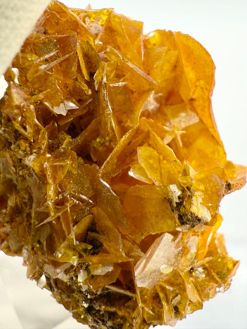 ウルフェナイト　モロッコ産　原石　鉱物標本　水晶　天然石　モリブデン鉛鉱