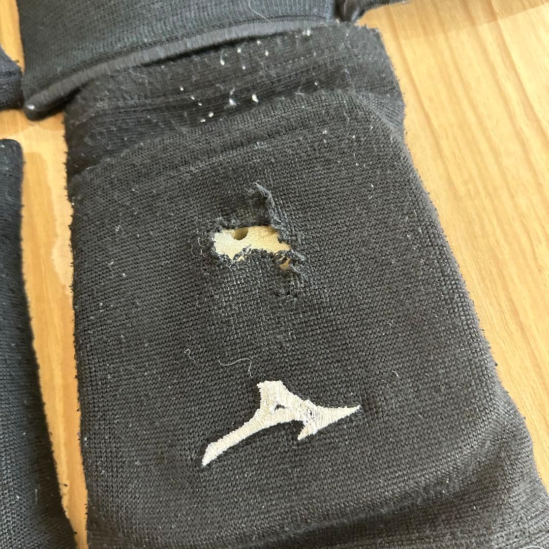 【送料込み】バレーボール ミズノ 肘サポ アシックス 膝サポ 子ども おまけ付き