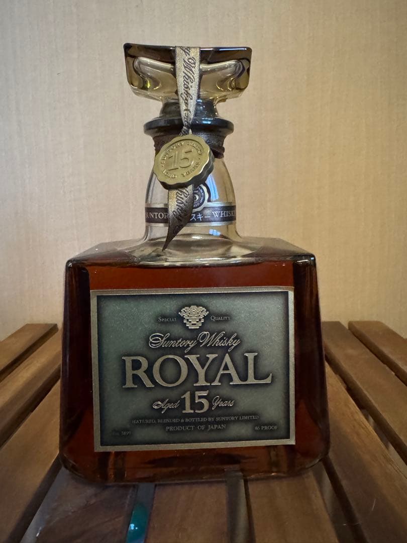【未開封】 サントリー ローヤル 15年 ゴールドラベル 限定 希少 ウイスキー