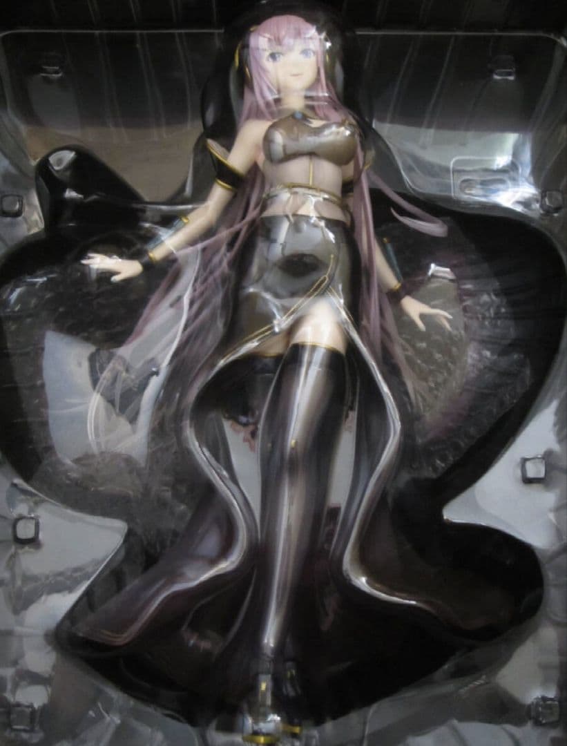 FREEing キャラクター・ボーカル・シリーズ 巡音ルカ V4X 1/4