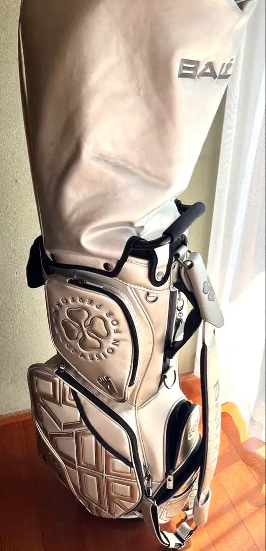 BAIDO バルド キャディバッグ　数量限定　2021年モデル クラブカバー付き