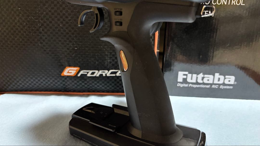 Futaba 10PX ダブルレシーバー プロポバッグ付き