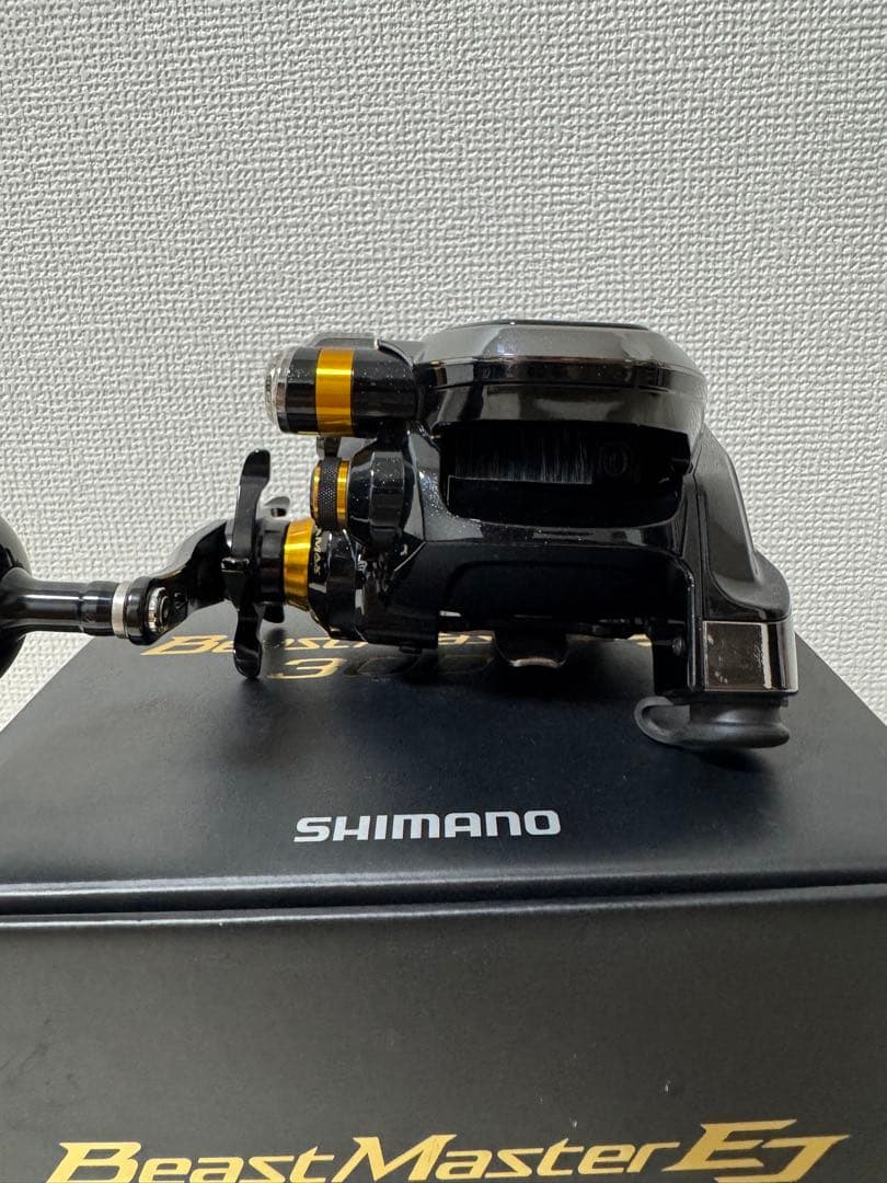 ビーストマスター3000EJ 電動リール ②
