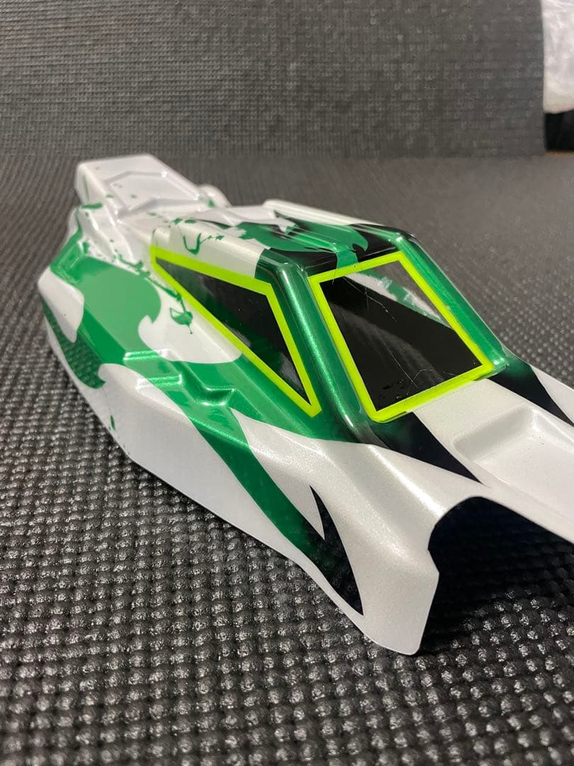 ヨコモ YZ-2 F2ライトウィトRO1.0/SO1.0•2.0用塗装済ボディ