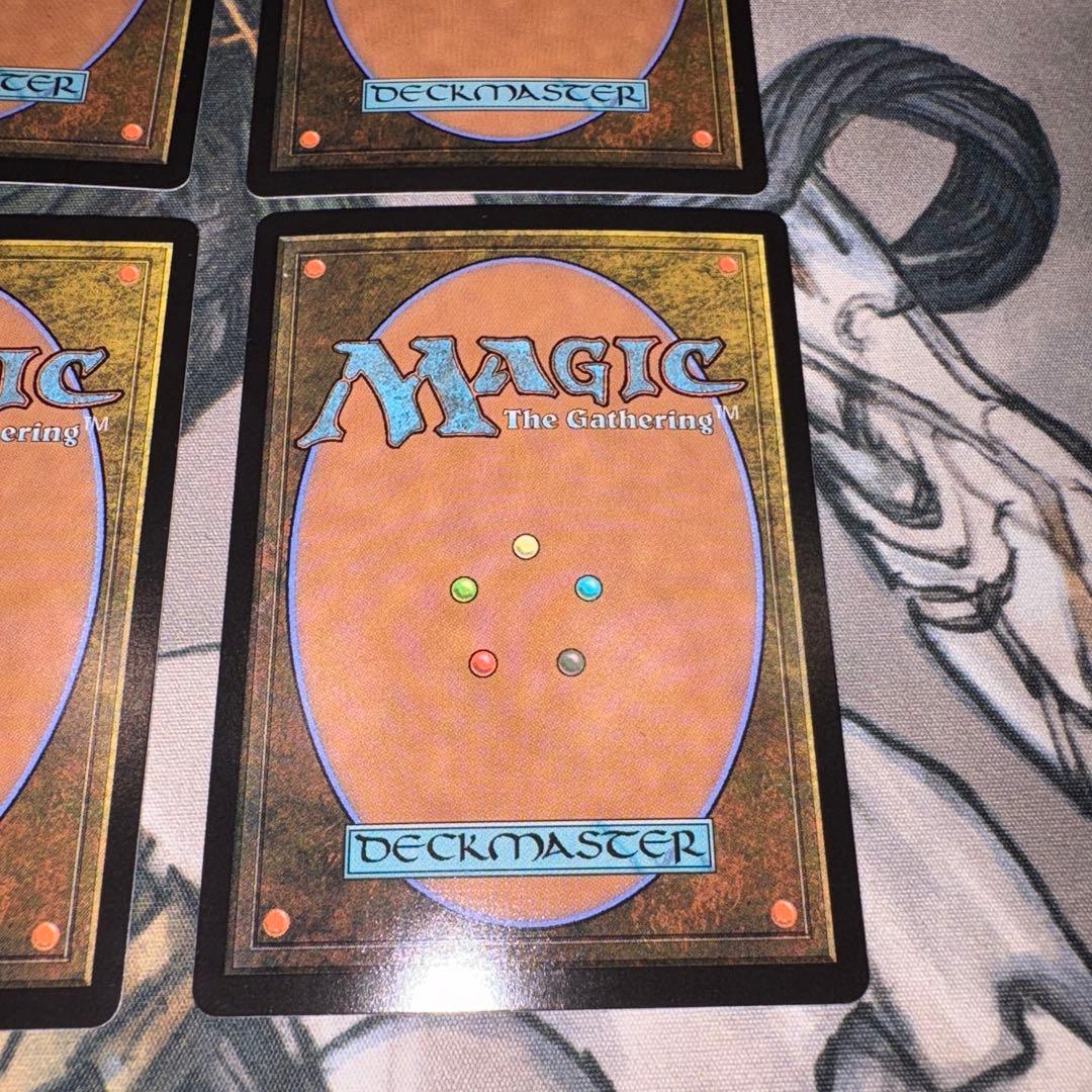 コーリ鋼の短刀 拡張foil 4枚 mtg