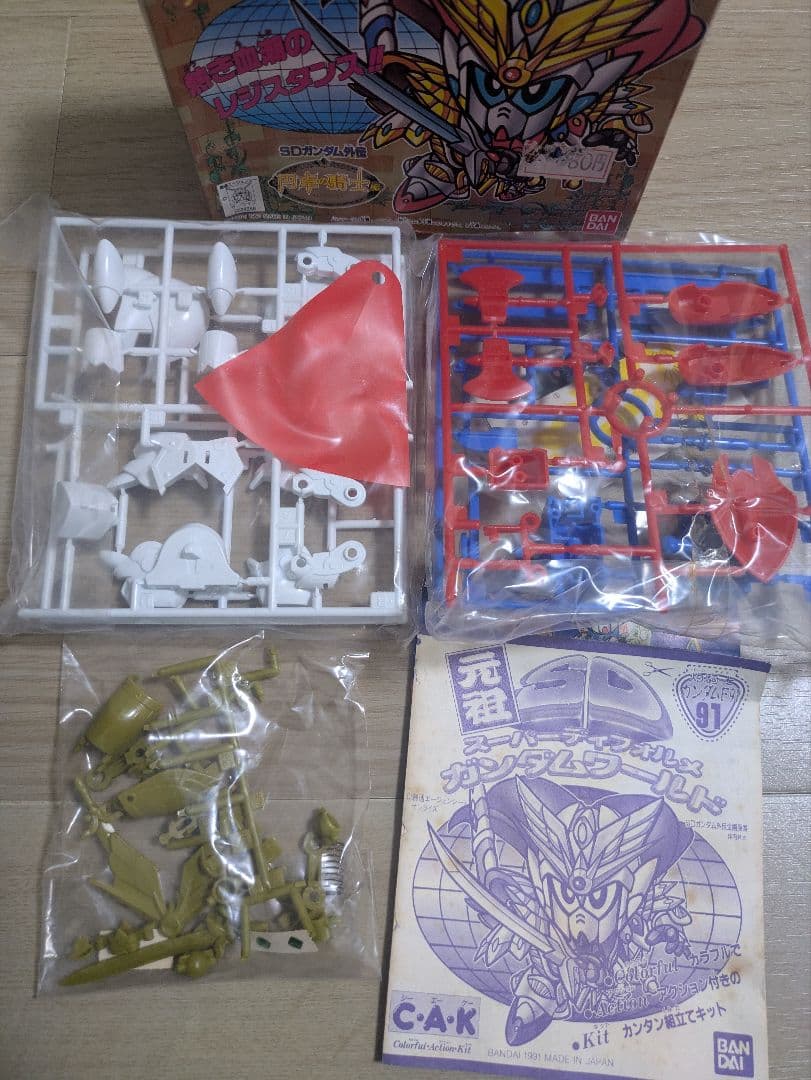 未組立　元祖SD　91　灼騎士ガンダムF91