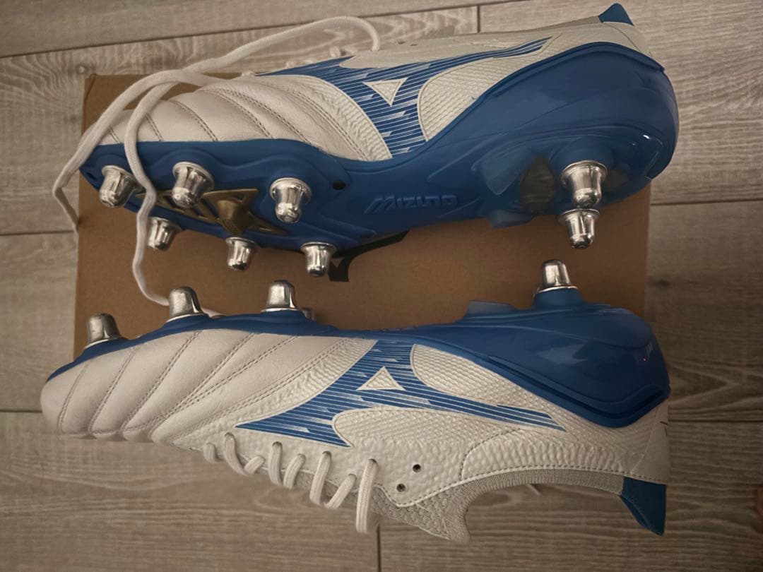 MIZUNO　MORELIA NEO Ⅳ β elite 27.5cm