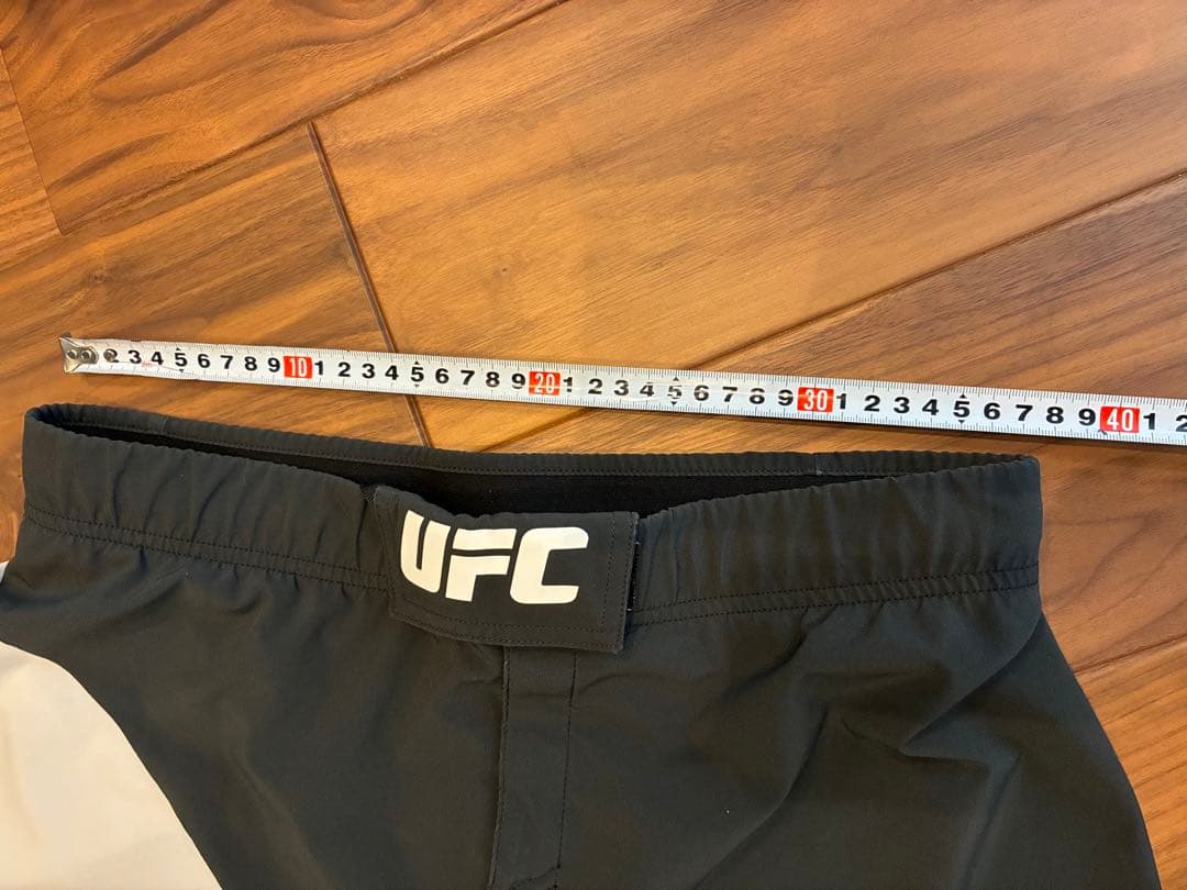 Reebok UFC ファイトショーツ 31インチ