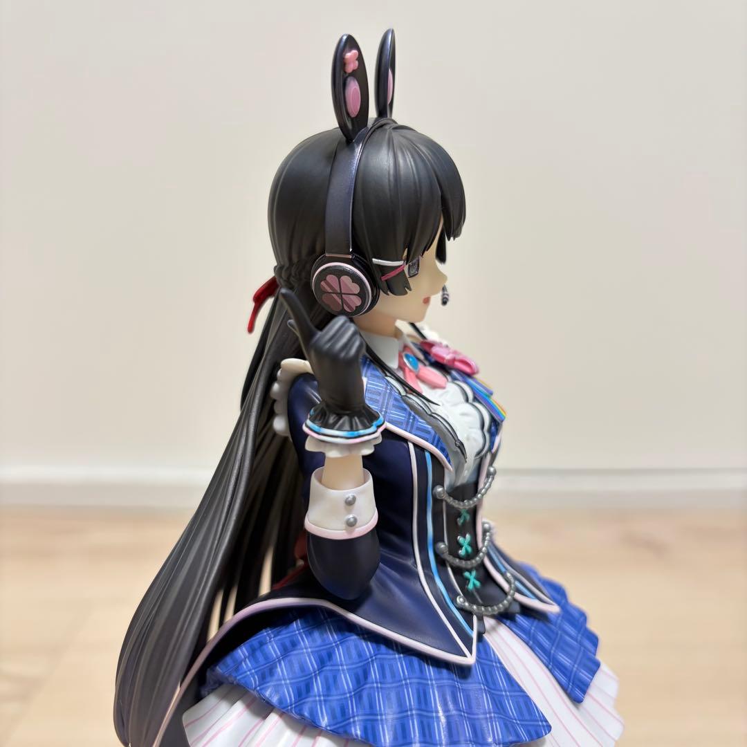 月ノ美兎 「にじさんじ」 1/7 PVC製塗装済み完成品