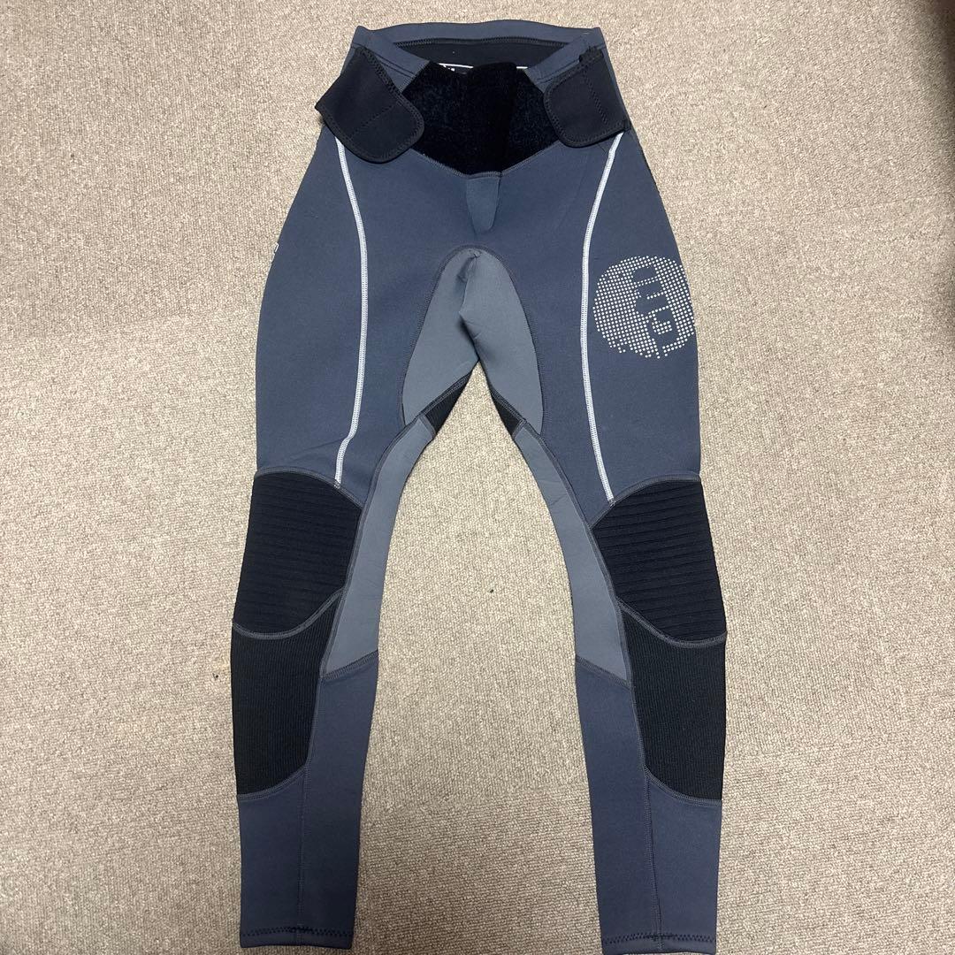 Gill ウェットスーツ 2mm xs