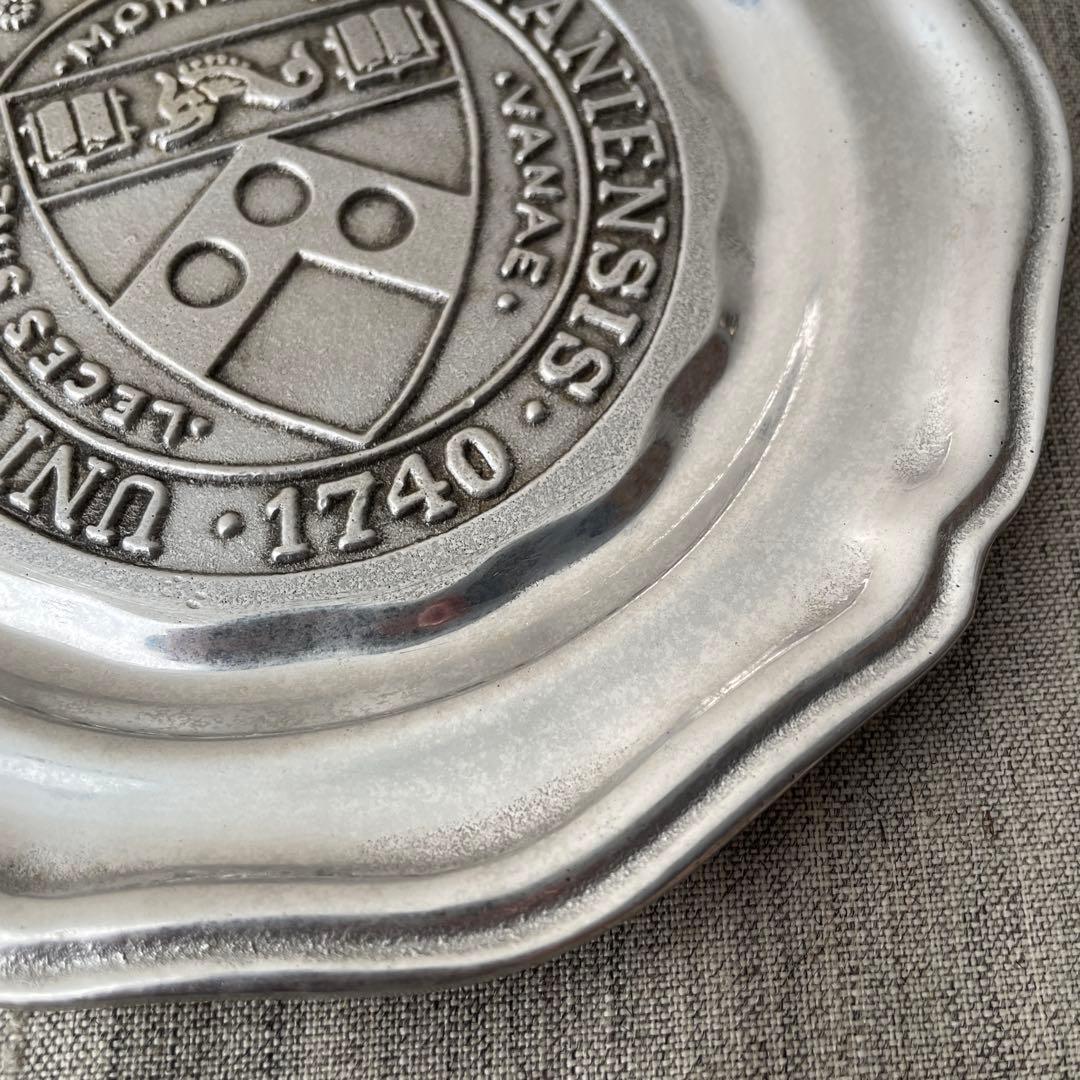 花リム　ペンシルベニア大学 校章 エンブレム ピューター　made in USA