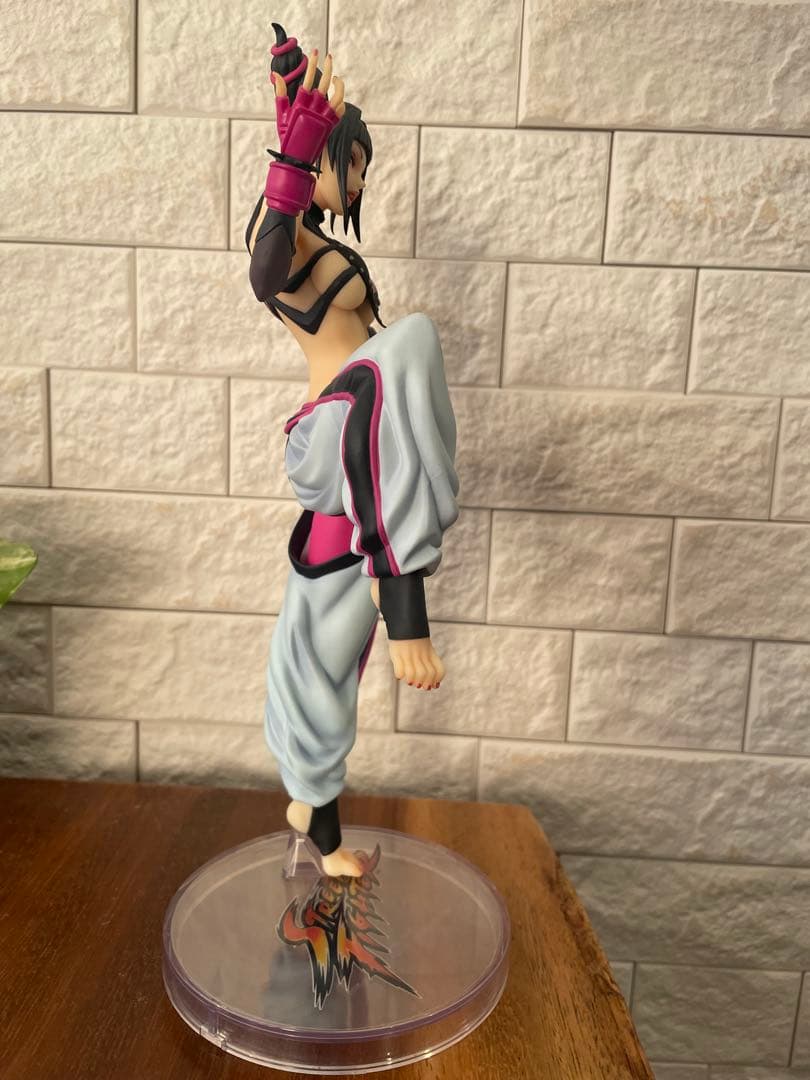 STREET FIGHTERストリートファイタージュリ1/7コトブキヤ