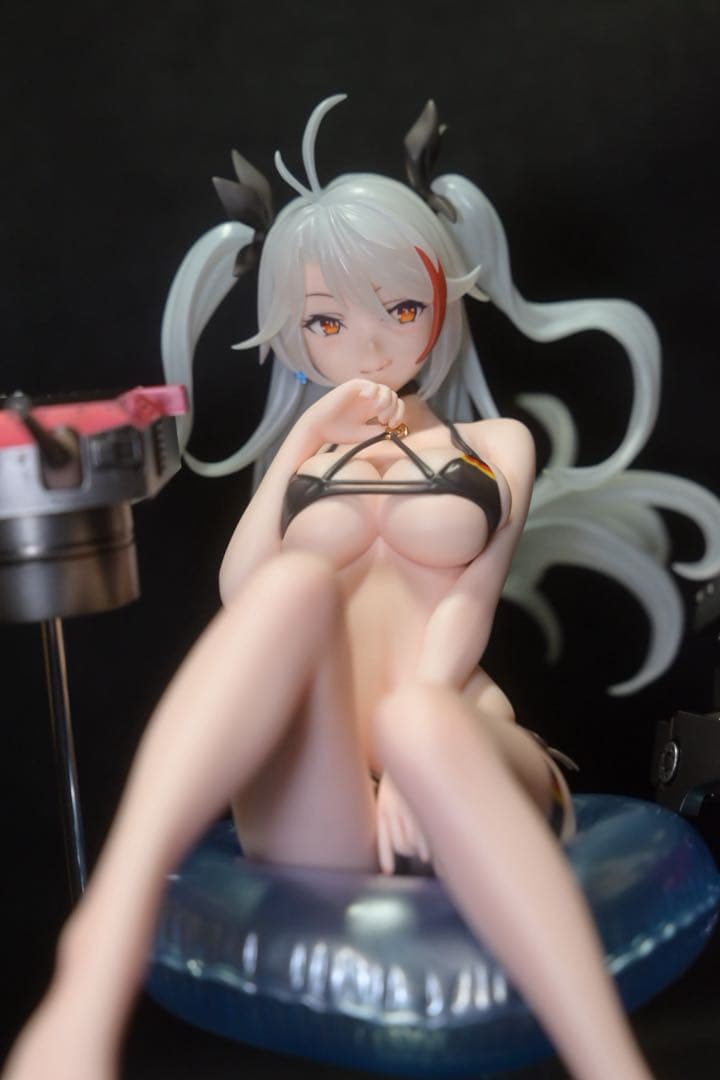 アズールレーン　プリンツ・オイゲン　フィギュア　色褪せない笑顔