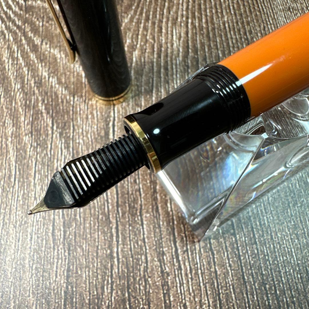 【美品】PelikanペリカンM800 バーントオレンジ　限定モデル　字幅EF