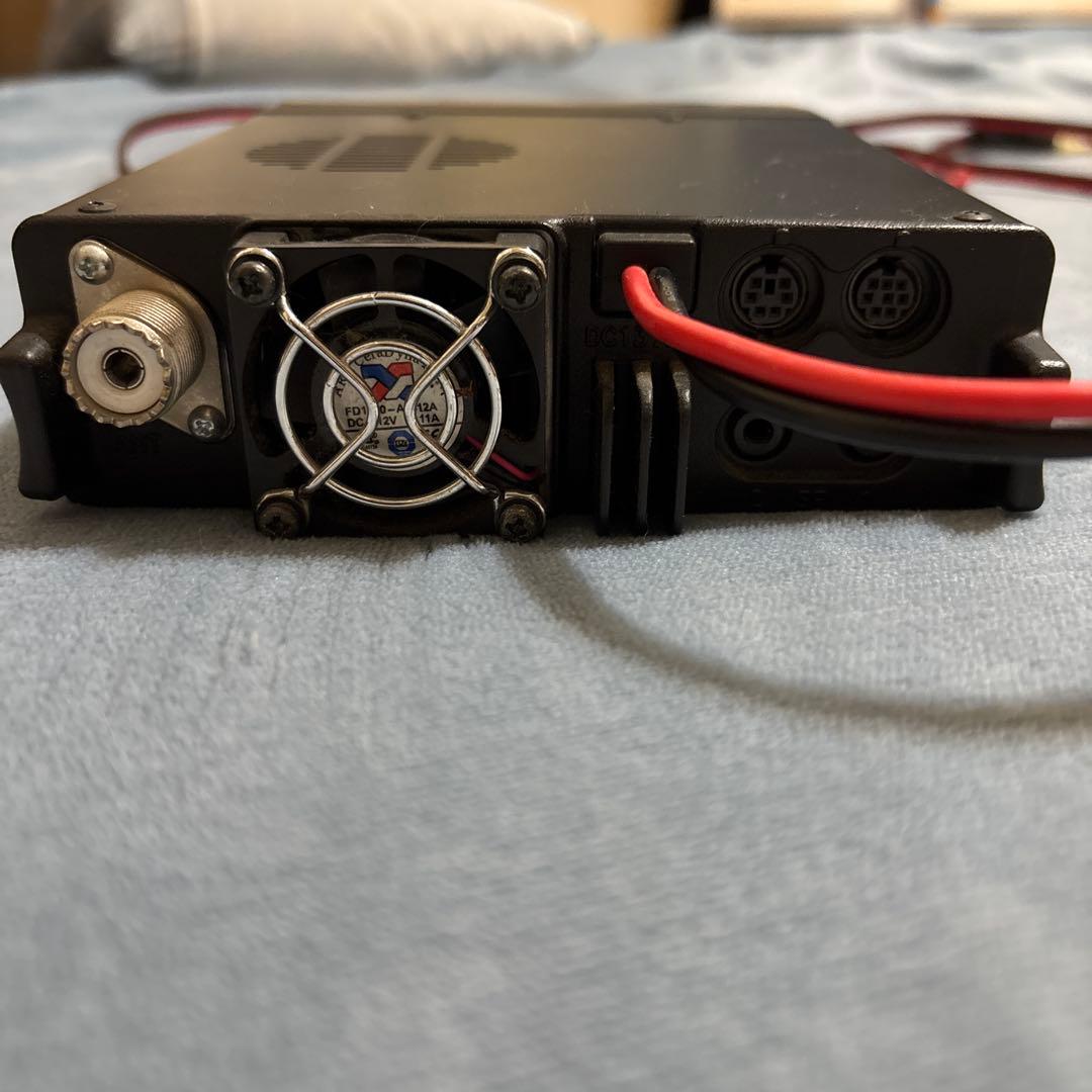 ケンウッドT M-V71デュアルバンド20wモービル機