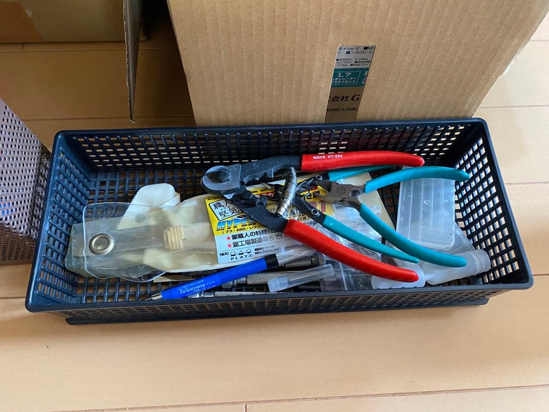 プラモデル塗料等消耗品まとめ 引退品