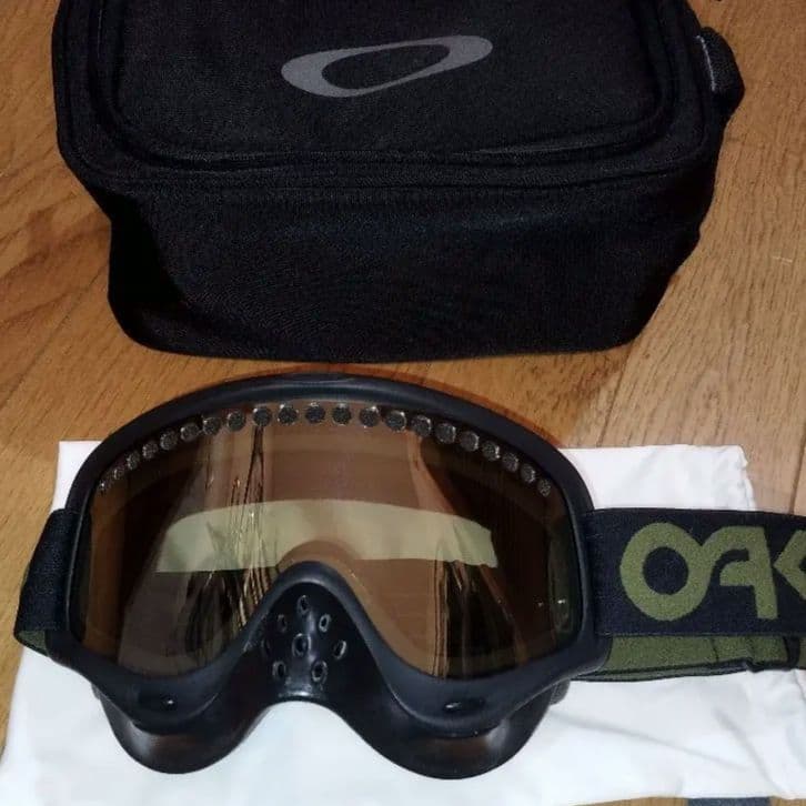 Fragment Design x OAKLEY オークリー ゴーグル