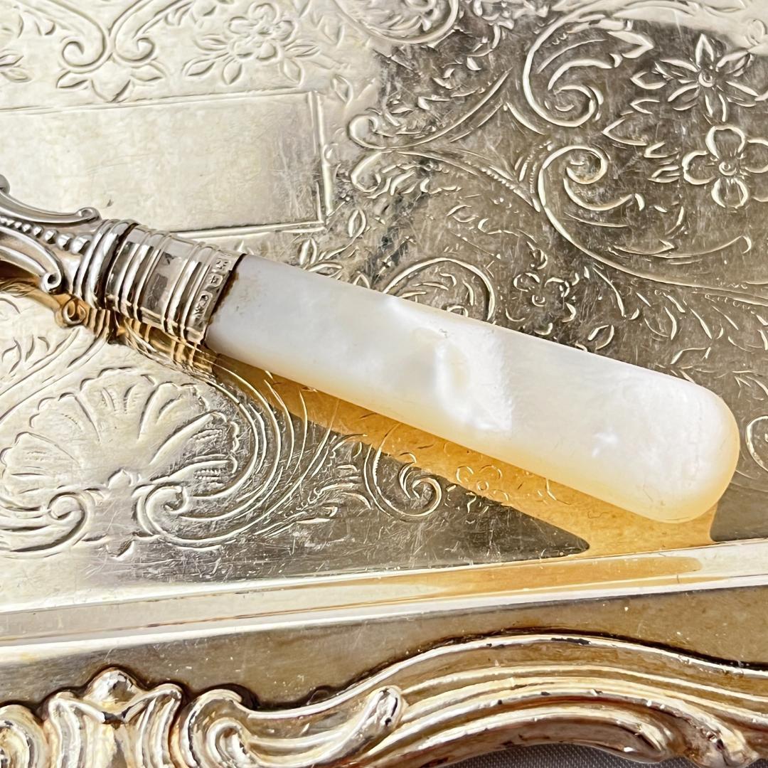 【William Davenport】【白蝶貝 / 純銀】バターナイフ