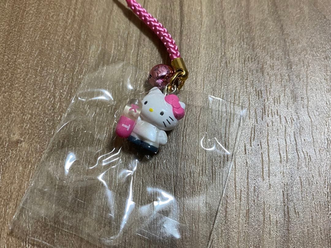 ハローキティ ストラップ 根付 ねつけ メディカルバージョン