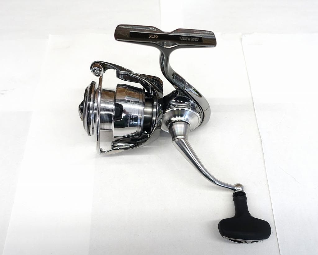 ダイワ 22 イグジスト PC LT2500-H　美品！