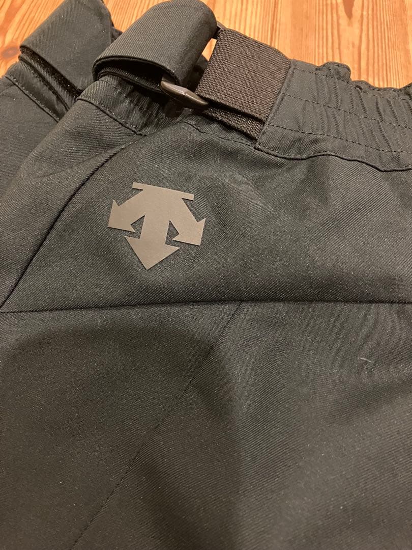 [美品] デサント　スキー　パンツ　男女兼用　Mサイズ　メンズ　レディース