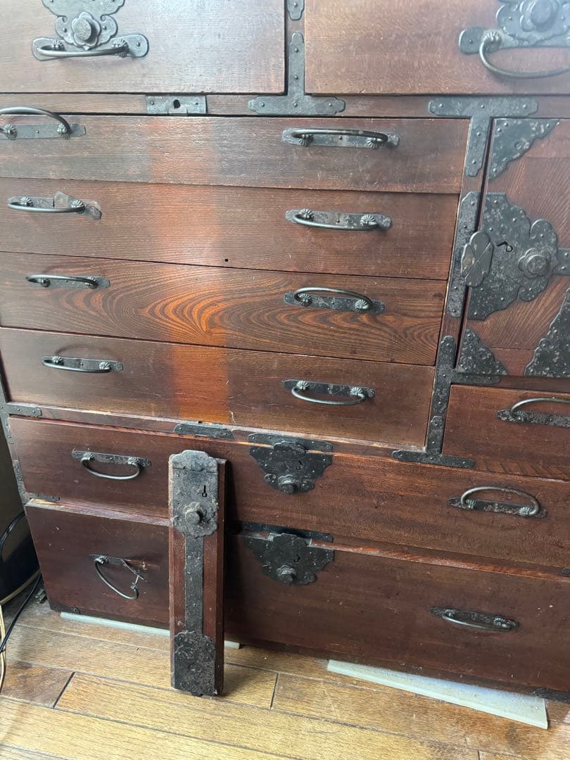 日孟　銘木　昭和レトロ素敵なアンティーク　タンス箪笥　収納けやき？欅？