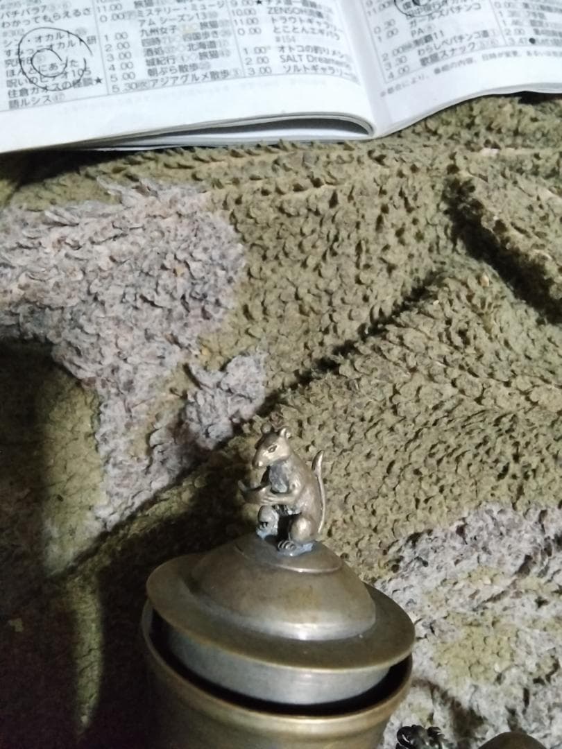 模作中国紋銀製ポット酒器紋銀刻印あり金物で打つときれいな音するゴムで黒くなった