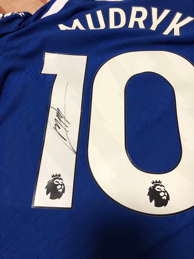 ムドリク　サイン入り　実使用　ユニフォーム　チェルシー