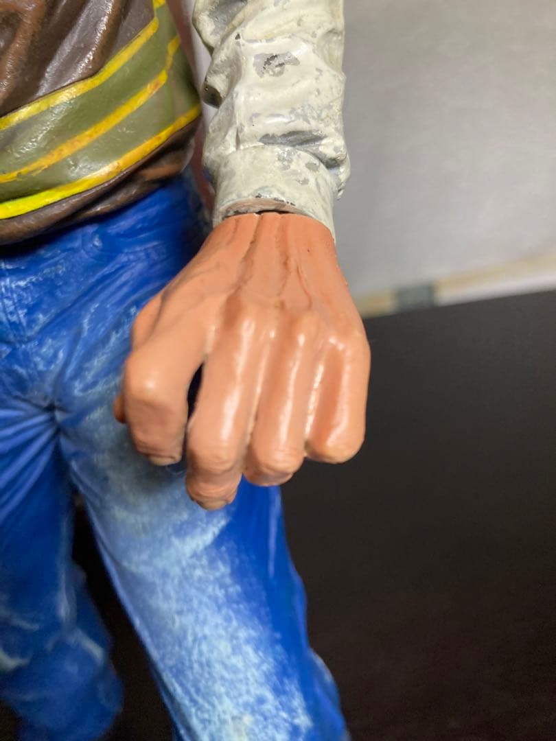 ネカ　Neca カートコバーン　 Cobain 18センチ