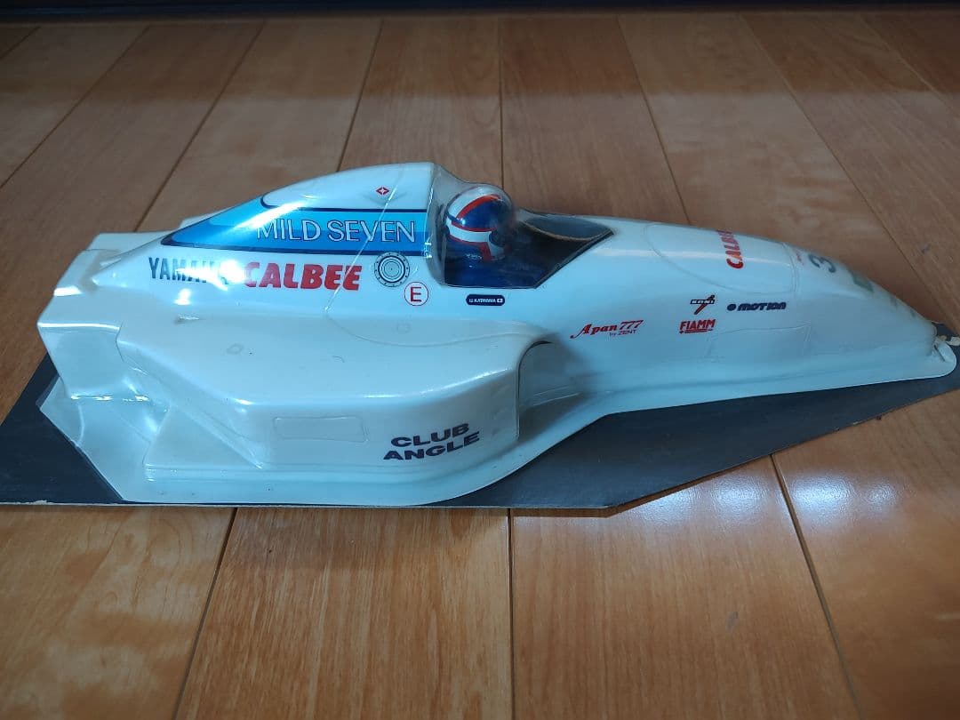 1/10 ラジコンボディ ティレル TYRELL022 片山右京