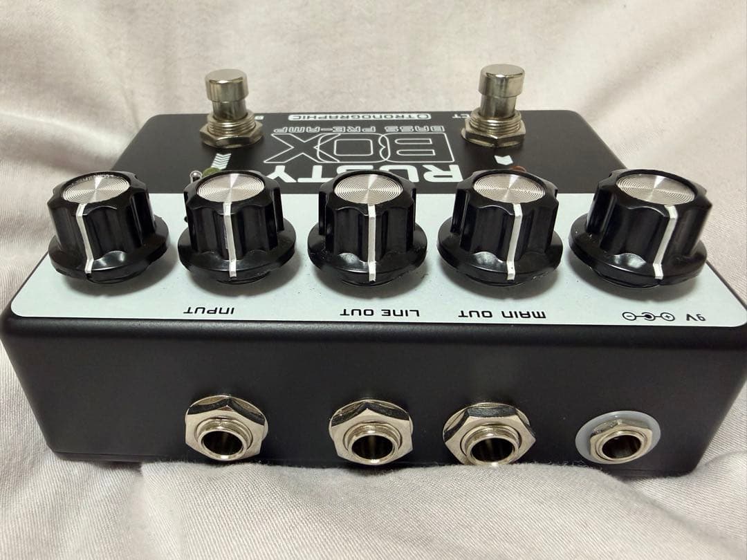 Tronographic Rusty Box ベースプリアンプ