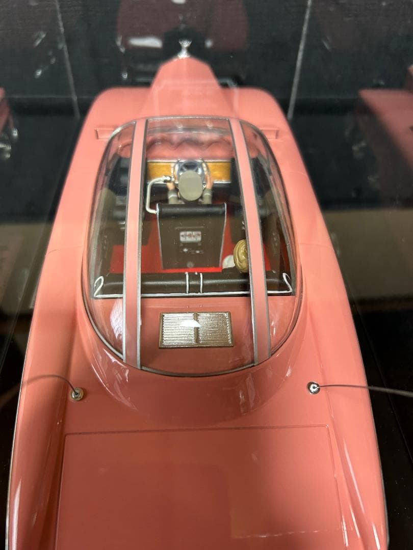 AMIE 1/18 Lady Penelope's FAB1 ケース付き