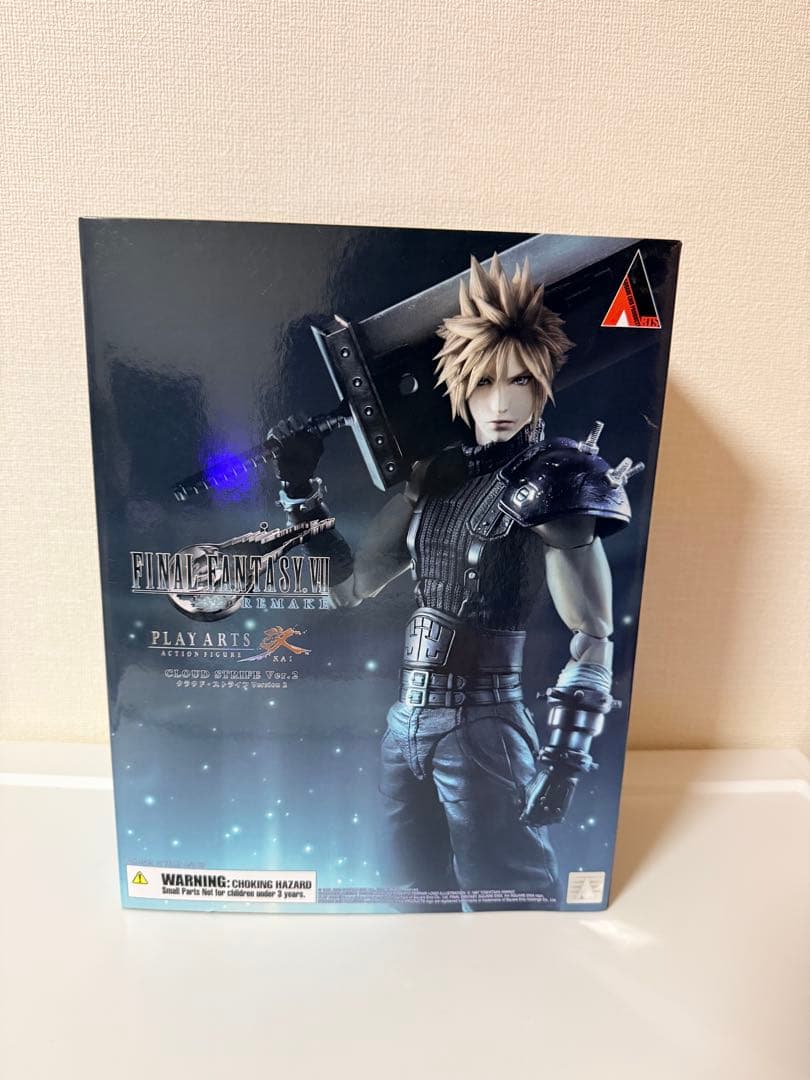 ファイナルファンタジーVII クラウド・ストライフ Ver.2 プレイアーツ改