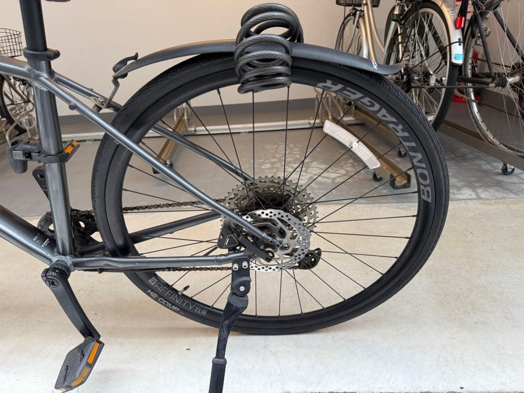 TREK トレック FX4 DISC クロスバイク2021