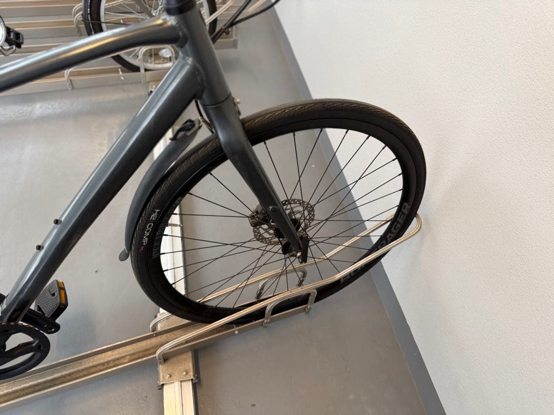 TREK トレック FX4 DISC クロスバイク2021