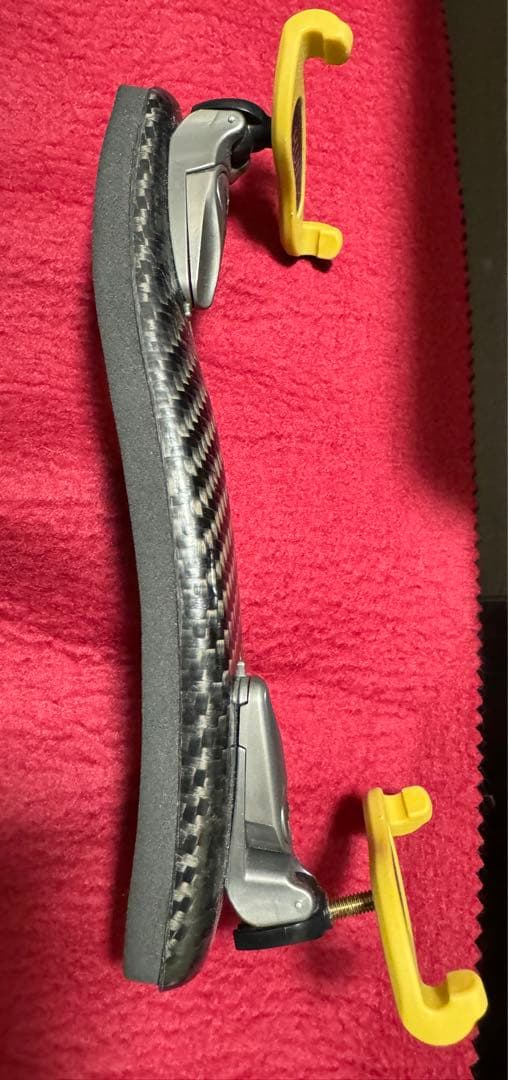 希少⚠️生産終了品　バイオリン4/4 肩当て　クン　ボーチェ　KUN VOCE