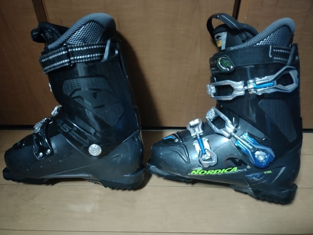 ノルディカ　スキーブーツ　26.5cm