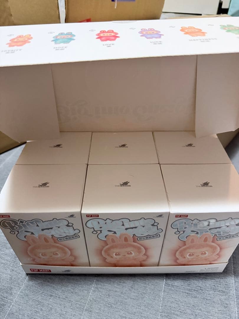 k*e様 Labubu Big into Energy 国内正規品　未開封　3個