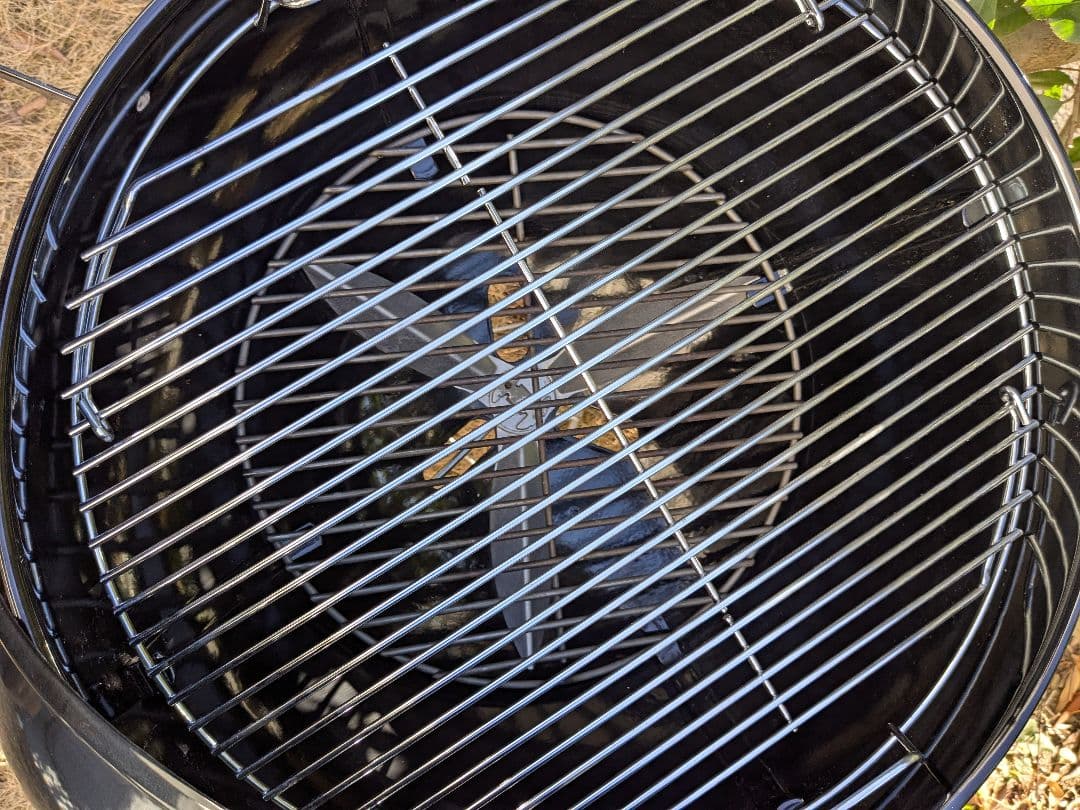 weber(ウェーバー)　グリル　直径47cm　ブラック　収納カバー付き