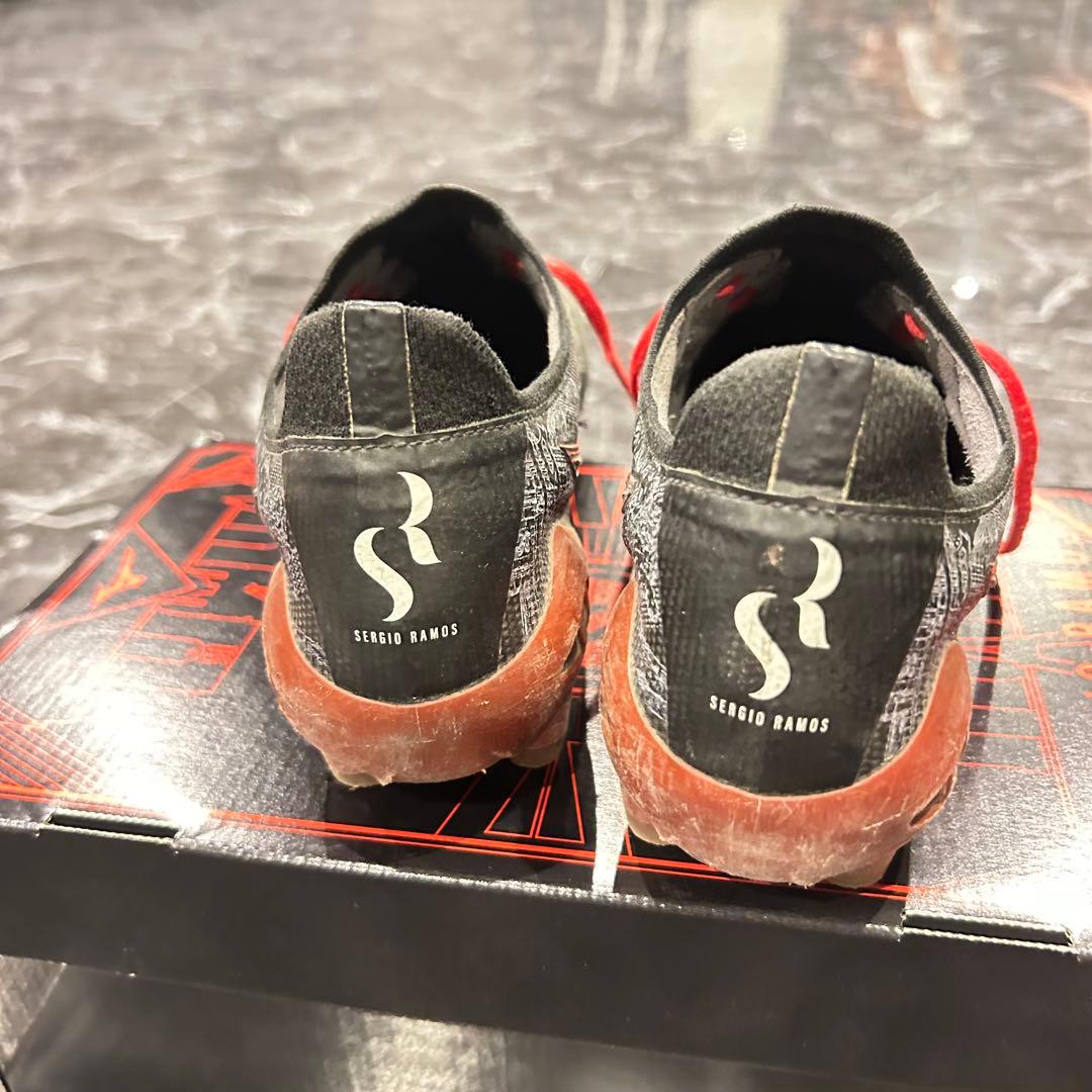 【11/3限定】ミズノ モレリア ネオ3 β SR4 JAPAN セルヒオラモス