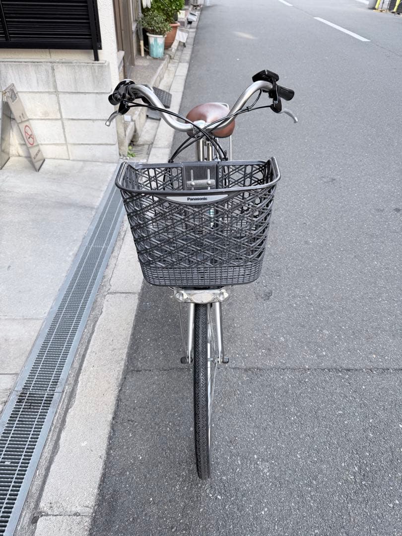 大阪府　Panasonic 電動アシスト自転車 シルバー　26インチ