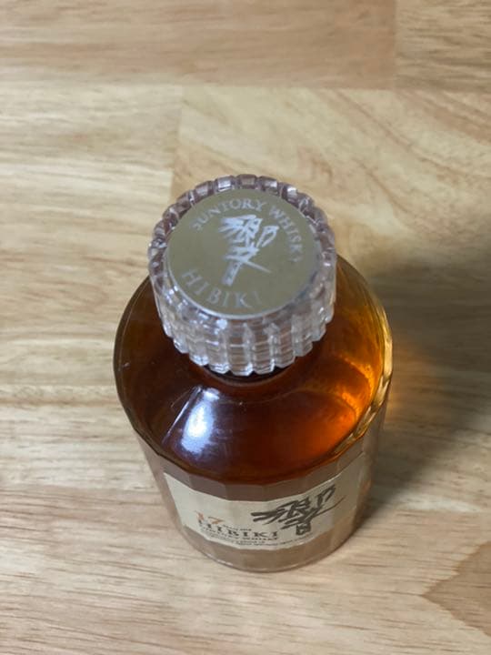 サントリー 響 17年 180ml